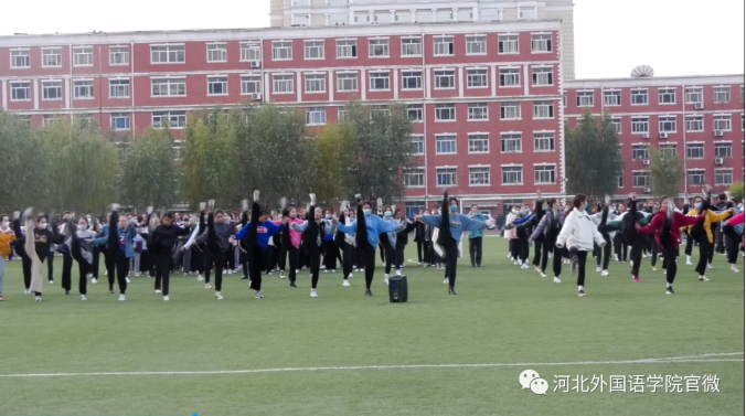 河外微视|河北百名高中英语教师参观西点这样评价！
