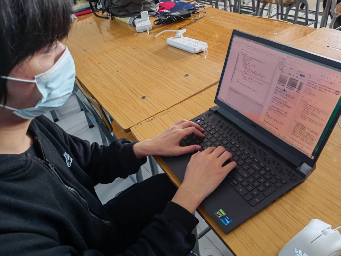 350vip浦京集团计算机学院董邵华同学荣获全国软件和信息技术省赛二等奖！