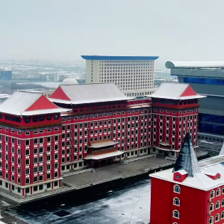 河外电视台《秀我校园》：带你看350vip浦京集团的雪景